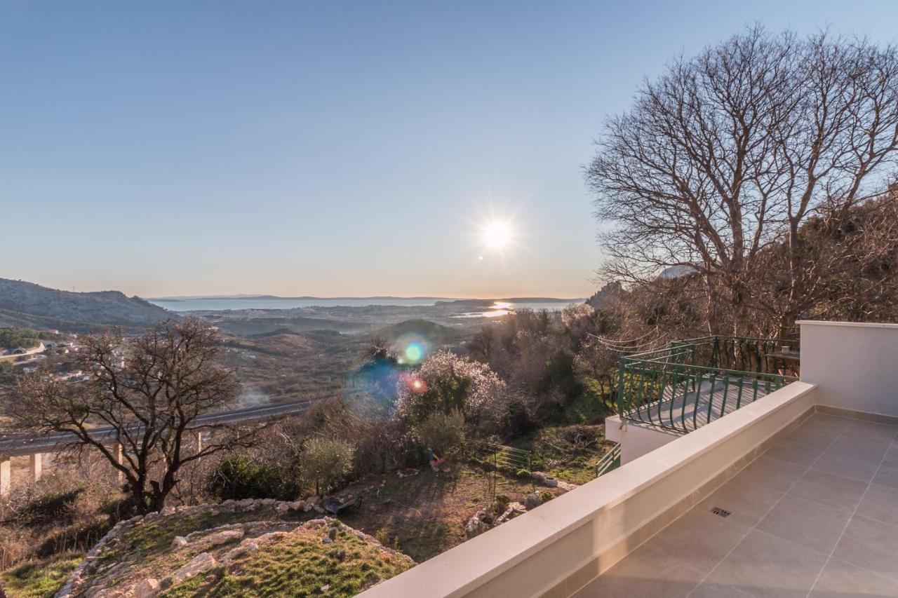 Villa O'Zrna Klis Exterior foto